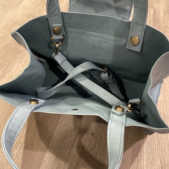 Bioworld My Neighbor Totoro Blue Crossbody Bag - Picture 4 of 6